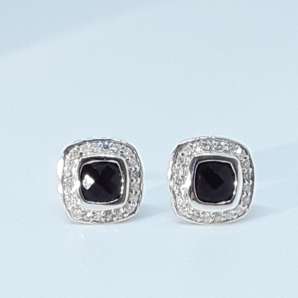 David Yurman Petite Albion Stud Earrings With Black Onyx & Pavé Diamonds - Image 4