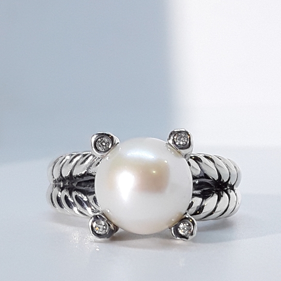 David Yurman Cable Classics Pearl Ring with Pavé Diamonds - Image 2